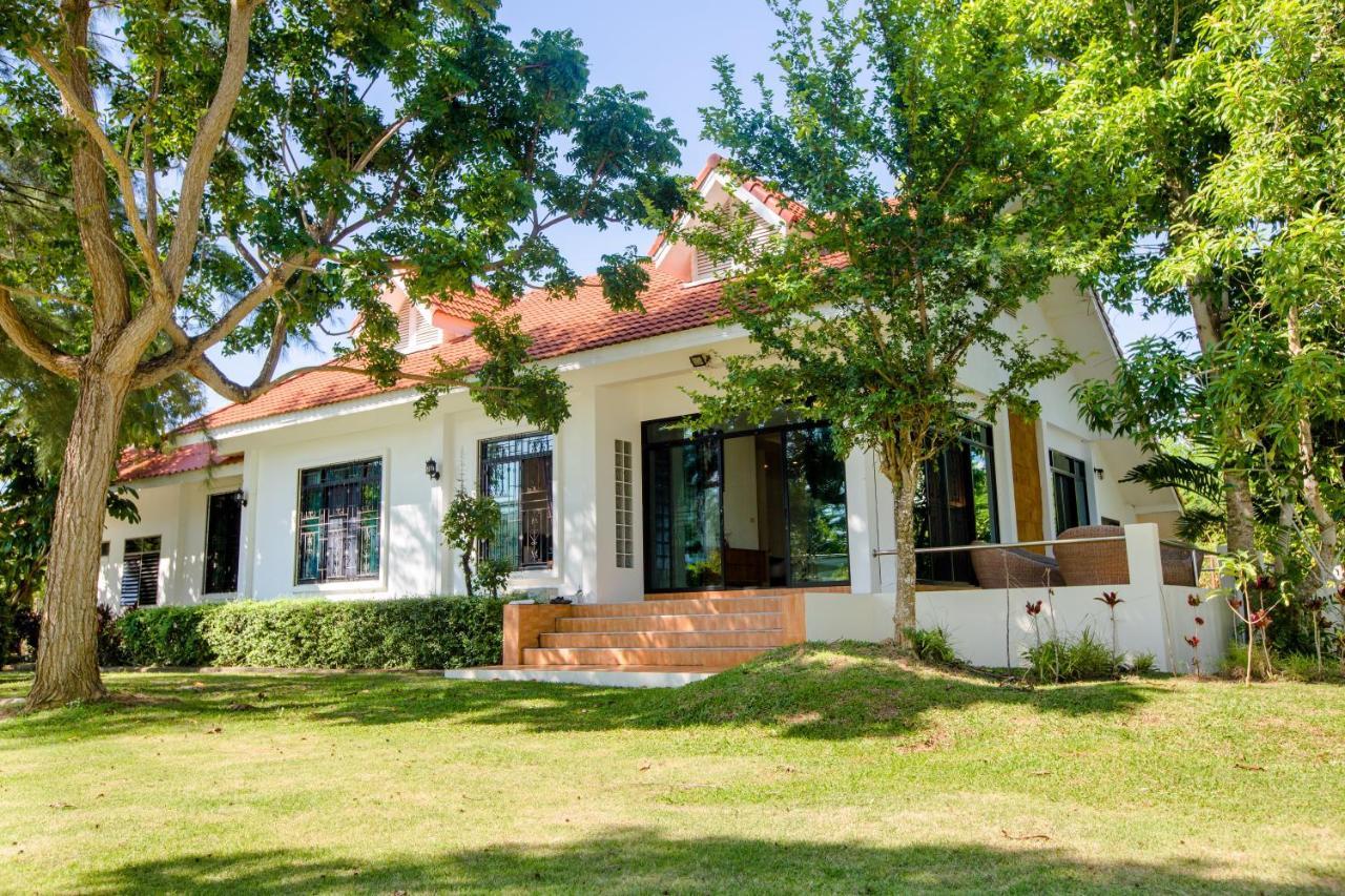 Villa Miracle Rawai Luaran gambar